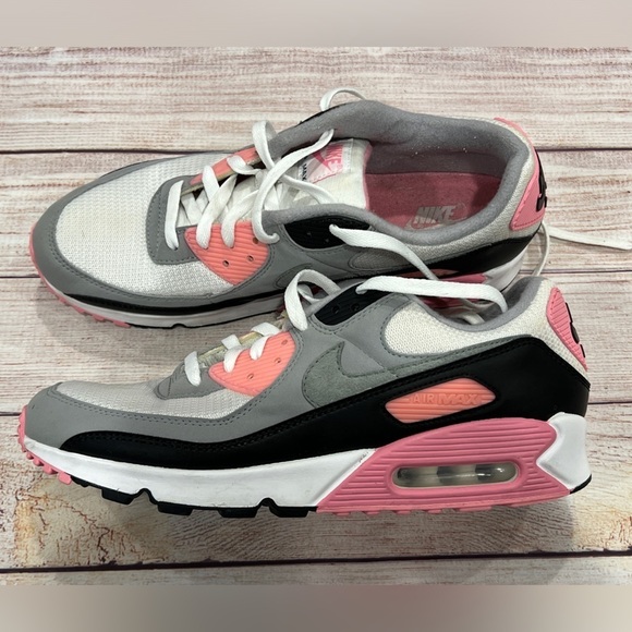 NEW ARRIVAL: Nike Air Max 90 Recraft Rose Size 11.5 - Picture 1 of 8